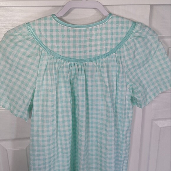 Elegant Emily Duster House Coat Robe S Mint Green Gingham Plaid Pearl New NWT - Picture 6 of 10